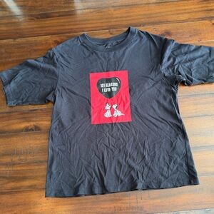 Uniqlo UT Disney 101 Dalmatians Graphic Tee – Size Medium